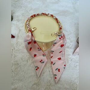 🛍️2/$30 Floral Scarf Chain Strap with Gold Hardware